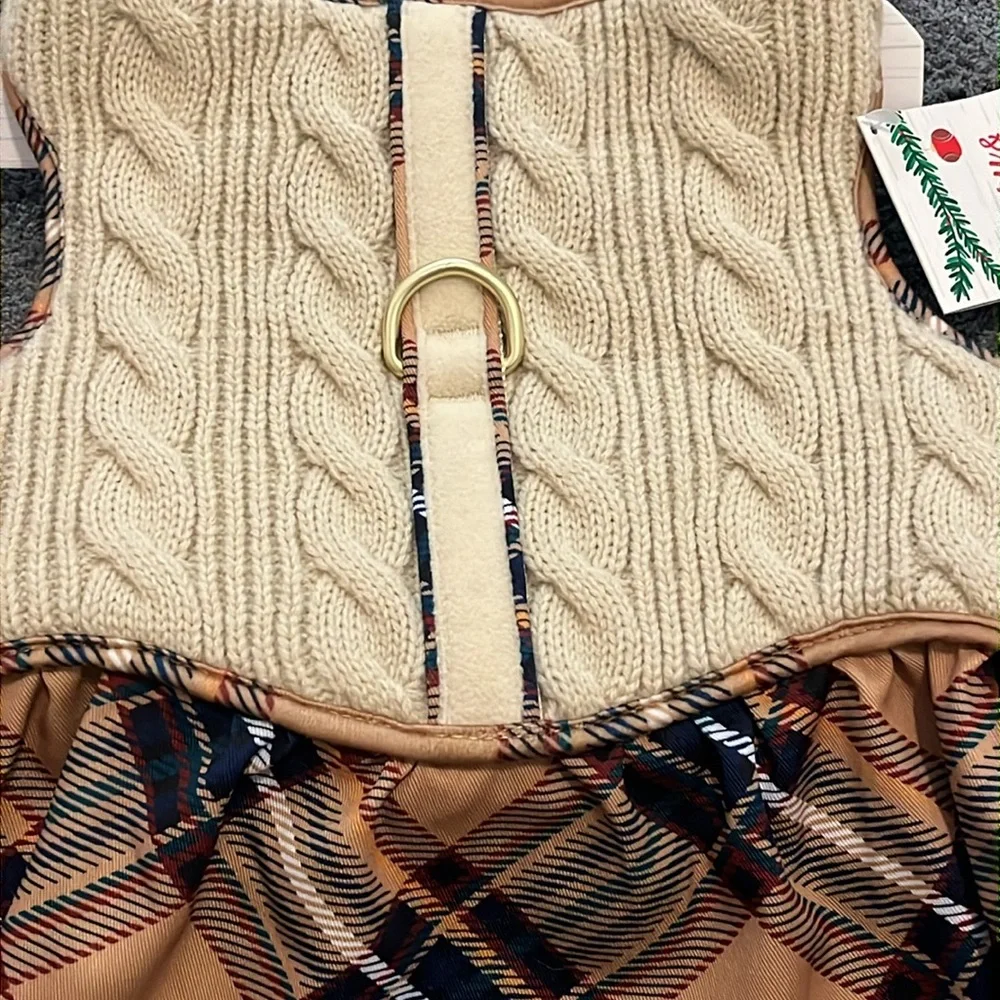 Dog Vest Harness by Merry & Bright with Cable knit & Plaid size L NWT